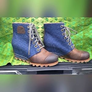 New never worn Sorel women's 1964 leather canvas Premium Wedge Casual Boot s 9